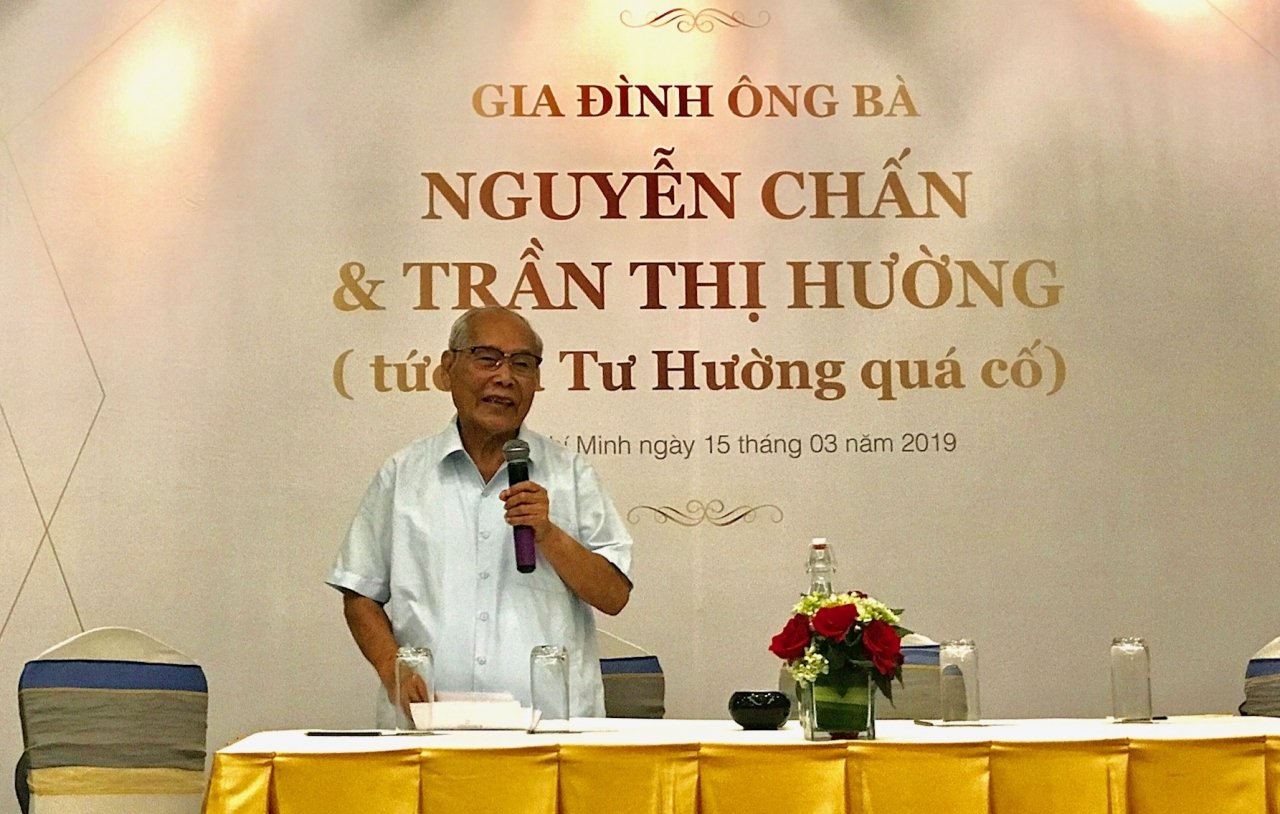 giu-lum-xum-cha-kien-con-chu-tich-nam-a-bank-noi-gi