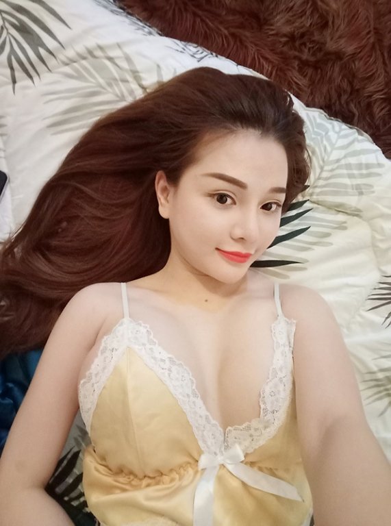 hotgirl-thi-phi-mon-2k-che-mat-len-truyen-hinh-tim-ban-trai-la-ai