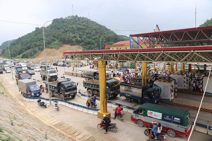 Hình ảnh người dân, tài xế 