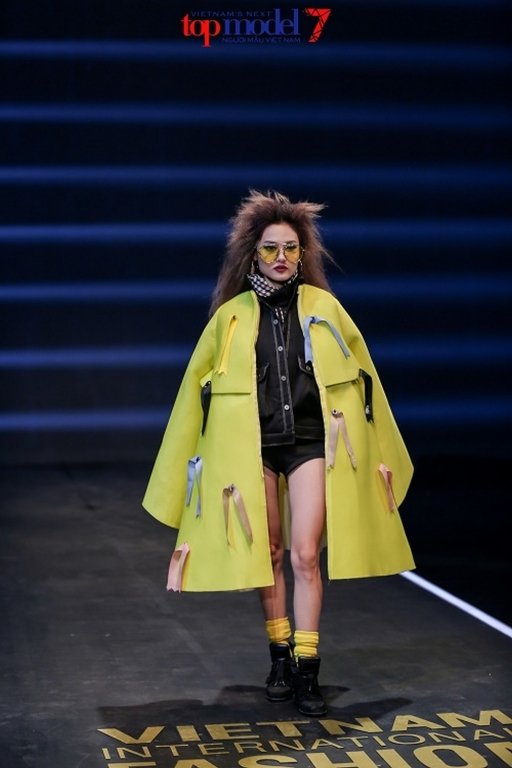 ba-guong-mat-so-huu-so-luong-fco-nhieu-nhat-sau-8-mua-vietnams-next-top-model