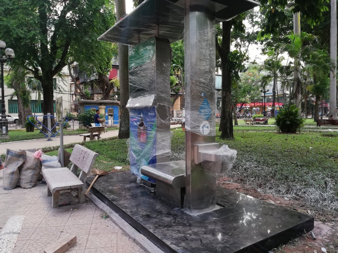 ha-noi-nguoi-lao-dong-vui-mung-vi-lap-may-loc-nuoc-mien-phi