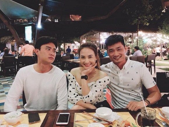 Bảo Thanh cùng ông xã xuống Cần Thơ hội ngộ Quốc Trường sau khi phim
