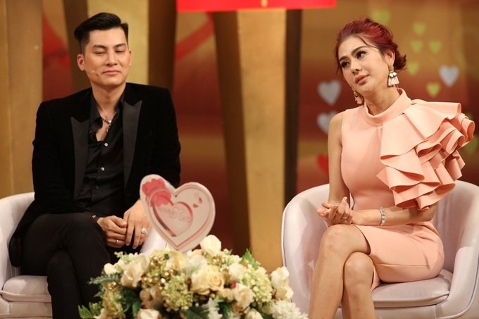 âm Khánh Chi tiết lộ trong show