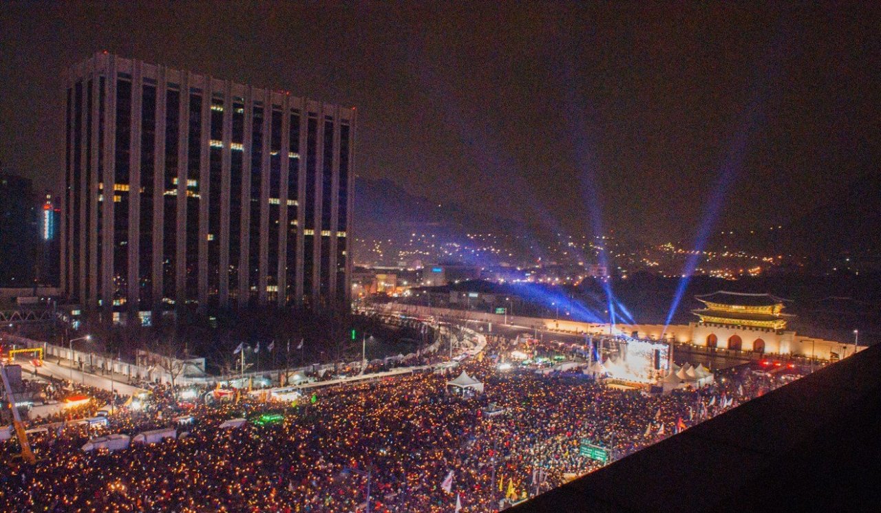 chau-a-nghi-gi-ve-cuoc-bieu-tinh-o-hong-kong
