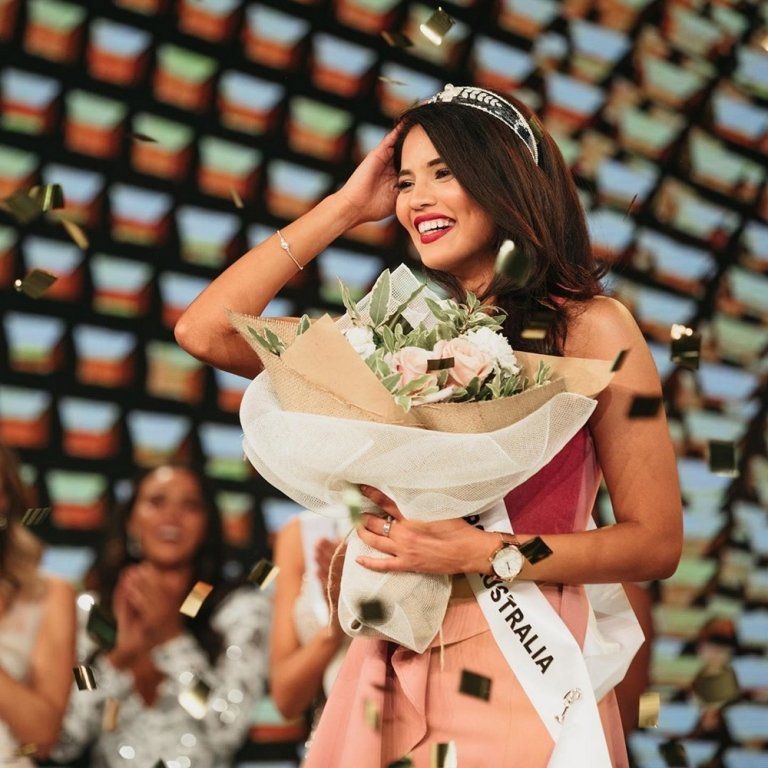 nhan-sac-gay-tranh-cai-cua-tan-hoa-hau-hoan-vu-uc-2019