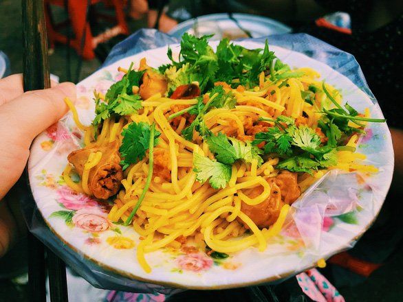 suong-hung-voi-mon-bun-nghe-cho-dong-ha