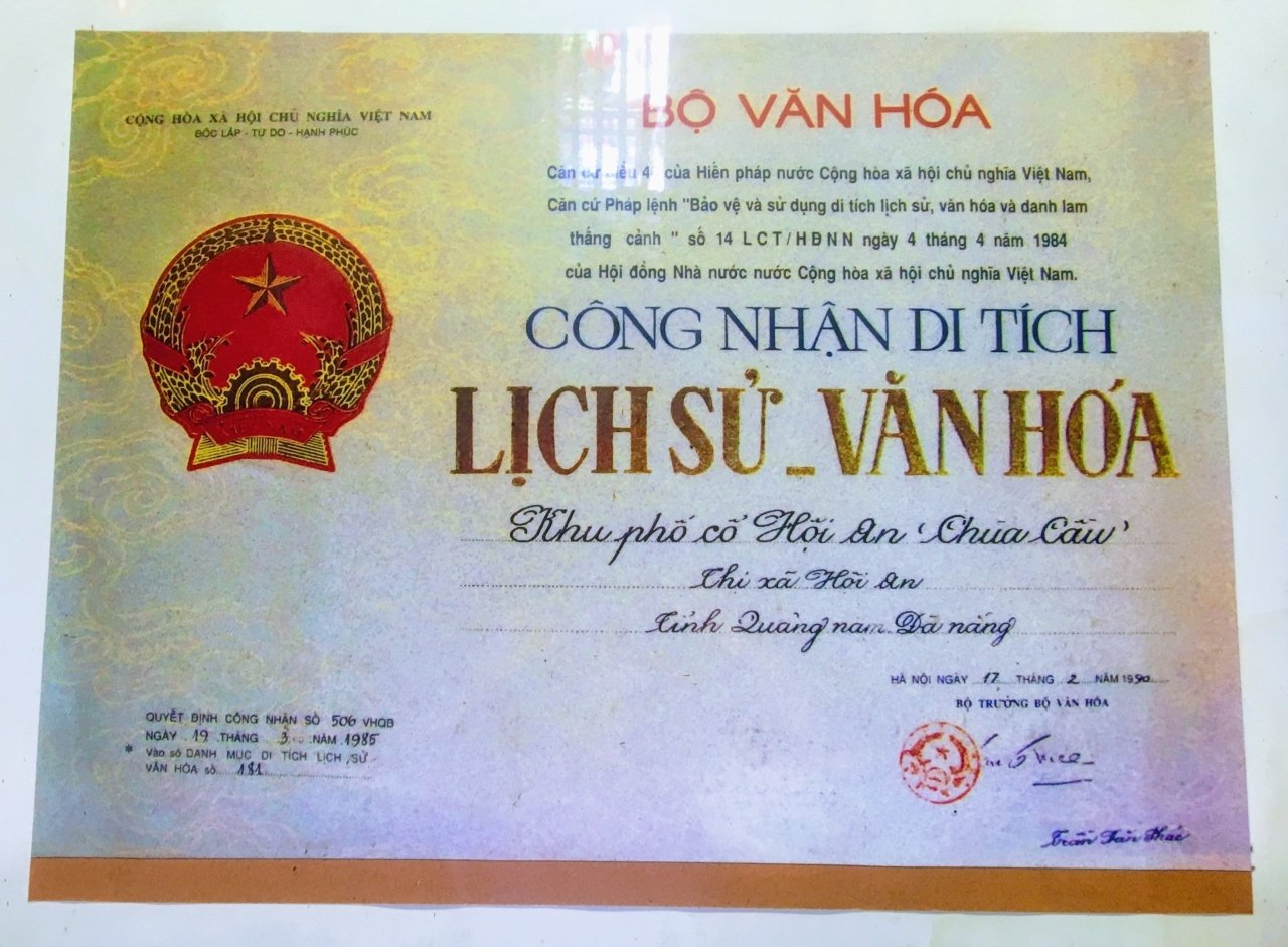 cong-trinh-in-tren-to-tien-20-ngan-dong-nam-o-dau