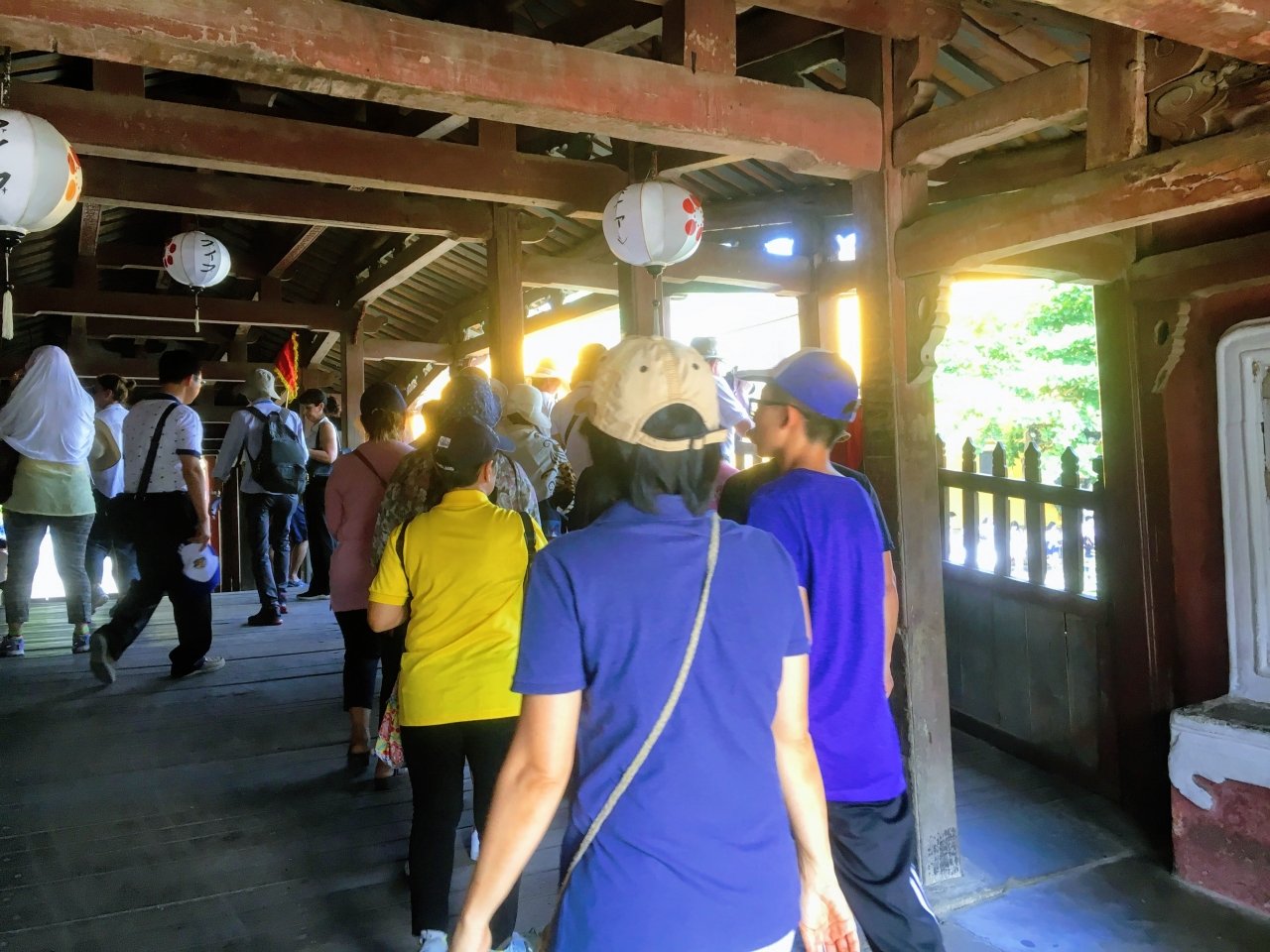 cong-trinh-in-tren-to-tien-20-ngan-dong-nam-o-dau