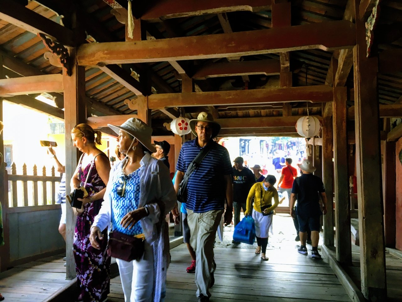 cong-trinh-in-tren-to-tien-20-ngan-dong-nam-o-dau