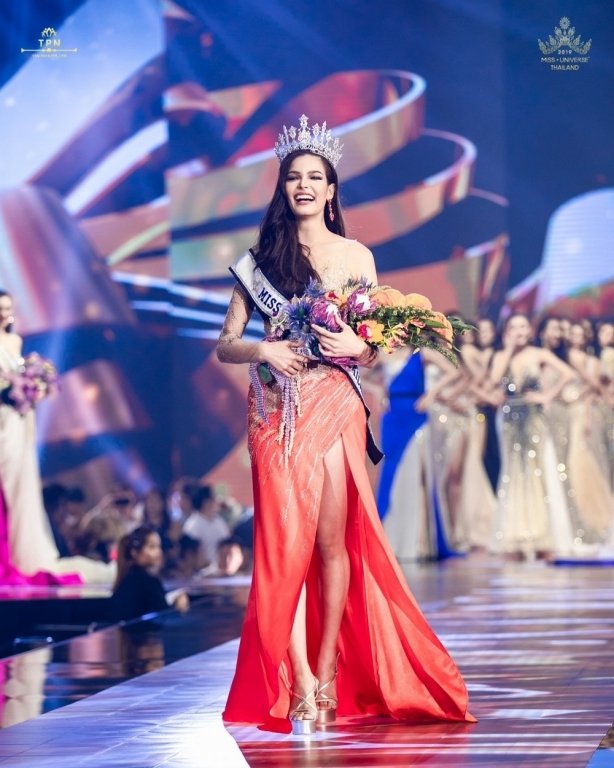 doi-thu-lang-gieng-xung-tam-cua-hoang-thuy-tai-hoa-hau-hoan-vu-2019-co-nhung-ai
