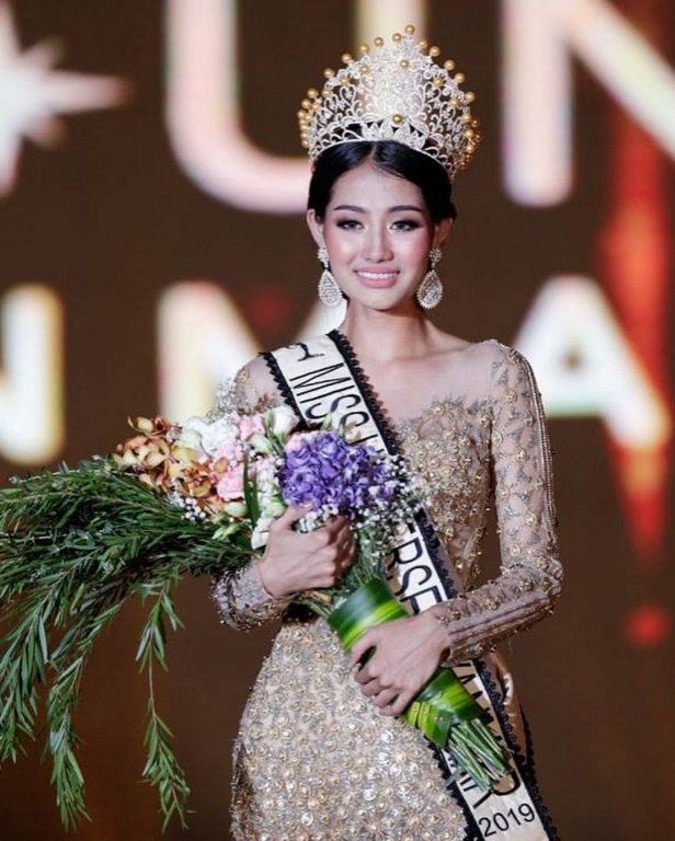 doi-thu-lang-gieng-xung-tam-cua-hoang-thuy-tai-hoa-hau-hoan-vu-2019-co-nhung-ai