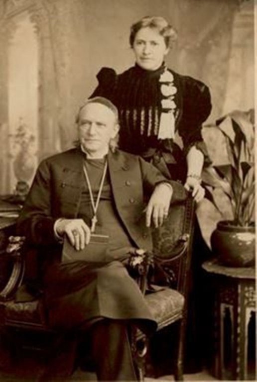 Evangeline và người chồng thứ hai.