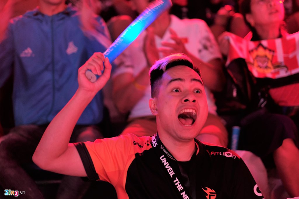Ha Dai Bac nghet tho, eSport Viet Nam lan dau vo dich the gioi hinh anh 10 