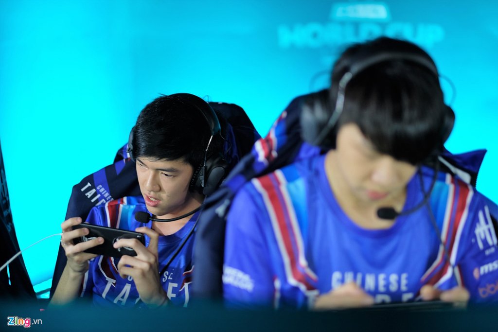 Ha Dai Bac nghet tho, eSport Viet Nam lan dau vo dich the gioi hinh anh 14 