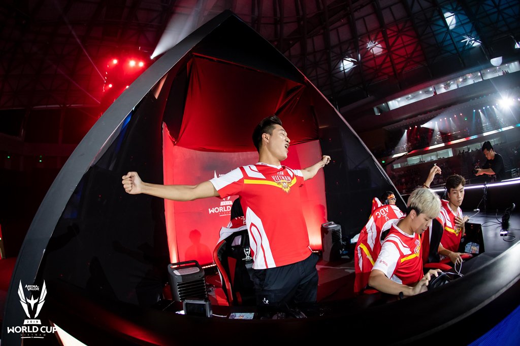 Ha Dai Bac nghet tho, eSport Viet Nam lan dau vo dich the gioi hinh anh 16 