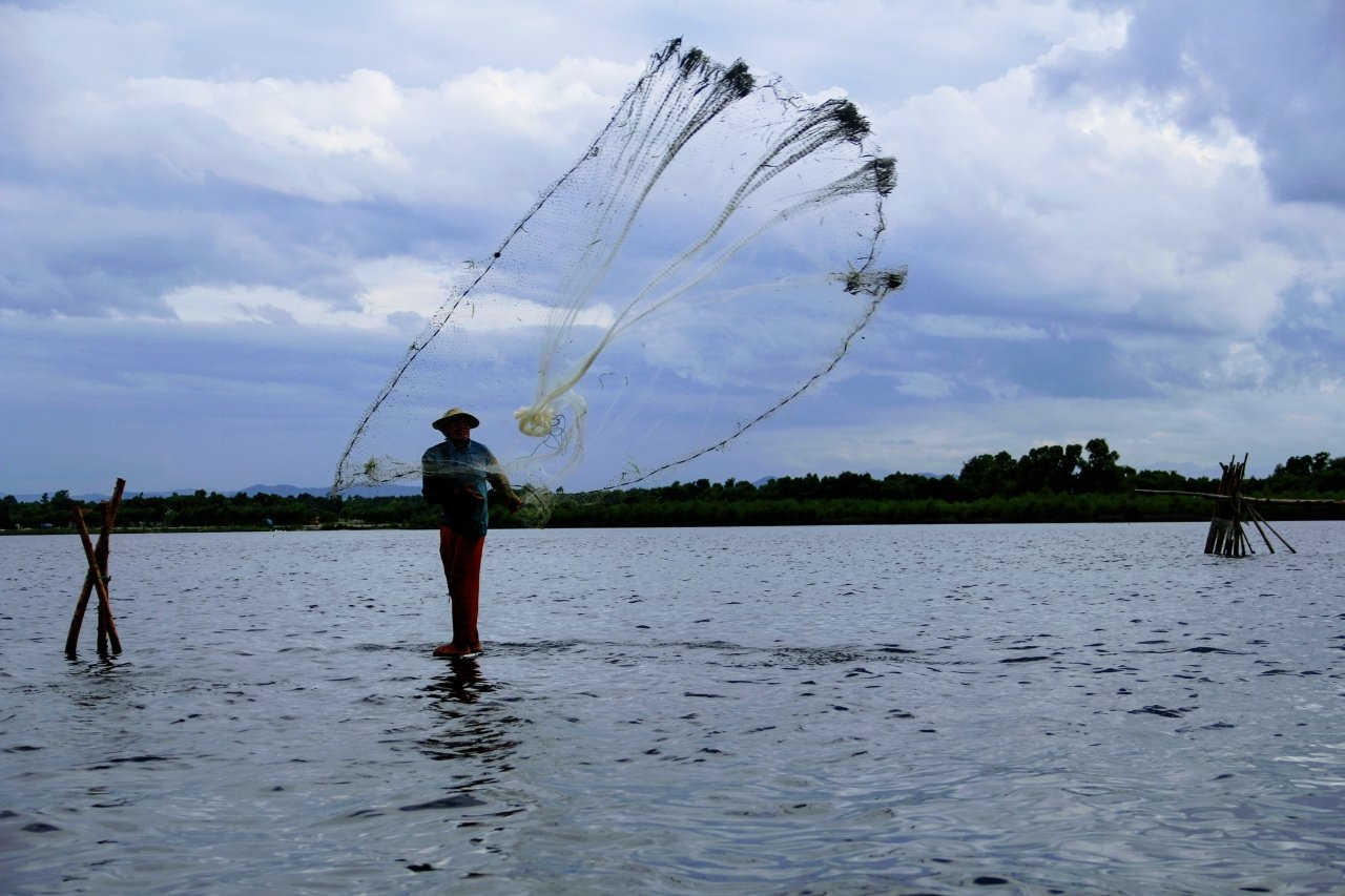 kham-pha-vung-dam-pha-nuoc-lo-lon-nhat-dong-nam-a