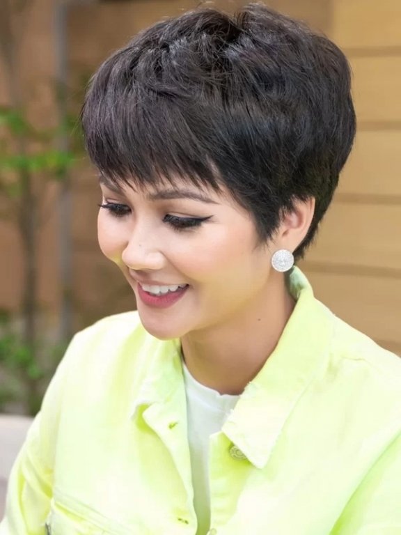 Tham gia talkshow 