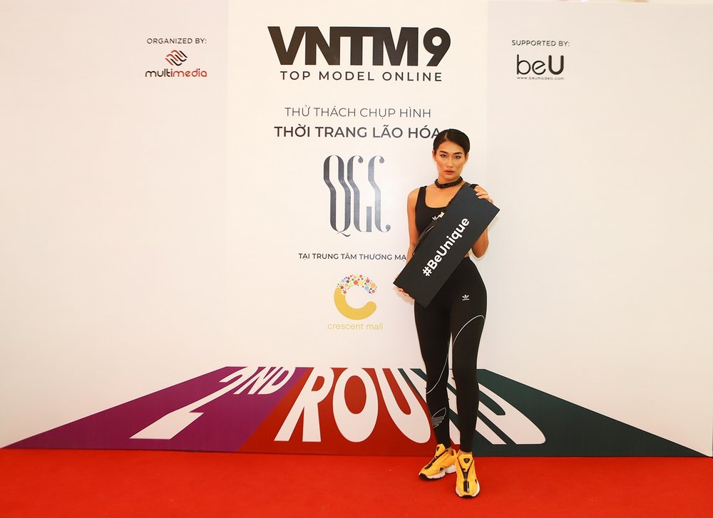 so-ke-trinh-ban-anh-cua-4-thi-sinh-viet-kieu-tai-top-model-online-2019