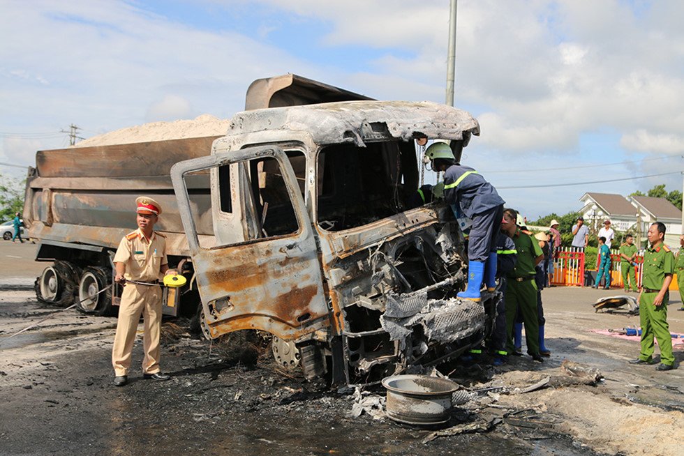 tin-tuc-24h-moi-nhat-ngay-207
