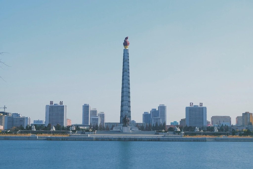 trieu-tien-binh-yen-khac-la-trong-vo-boc-mot-quoc-gia-ky-bi