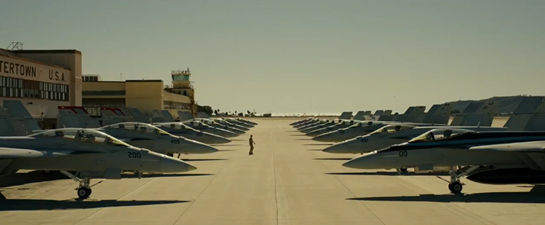 bom-tan-top-gun-maverick-bat-ngo-tung-trailer-kich-tinh-voi-su-tro-lai-phong-do-cua-tom-cruise