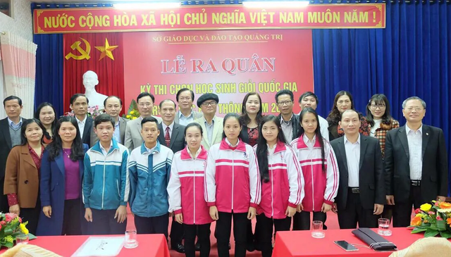nu-sinh-dat-10-diem-mon-lich-su-hoc-tu-nhieu-nguon-hoc-moi-noi-moi-luc