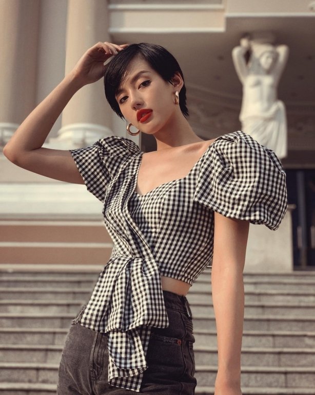 bat-trend-thoi-trang-dao-pho-ma-loat-my-nhan-viet-lang-xe-dao-gan-day
