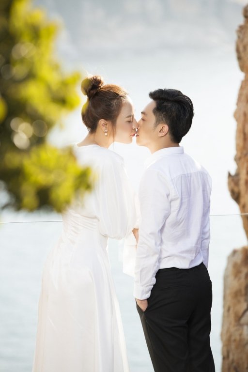 Cặp đôi nhận được nhiều lời chúc phúc từ công chúng.