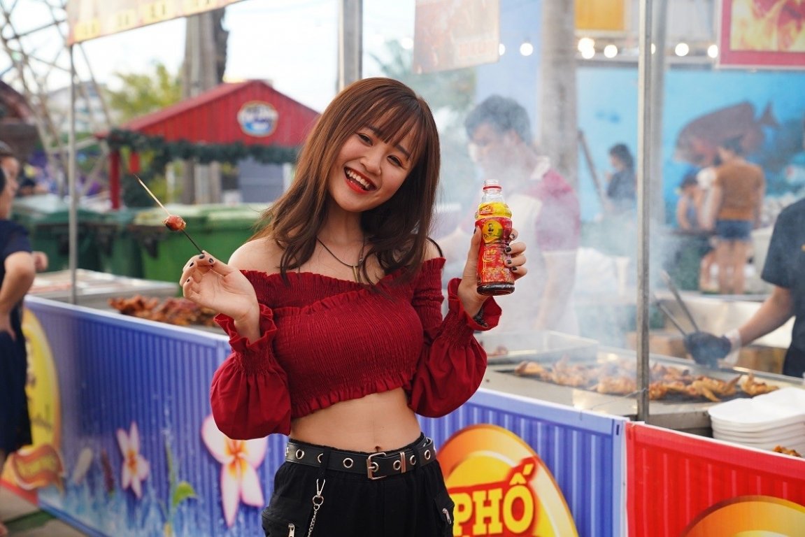 dan-sao-bac-nhat-vpop-se-tu-hoi-trong-le-hoi-am-nhac-am-thuc-pho-hang-nong-tai-kcn-tan-thoi-hiep-tphcm
