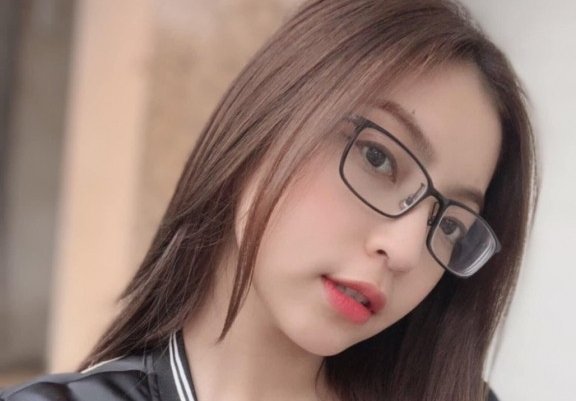 nhat-le-va-quang-hai-dong-loat-bo-relationship-tren-facebook-lai-sap-co-bien-gi-day