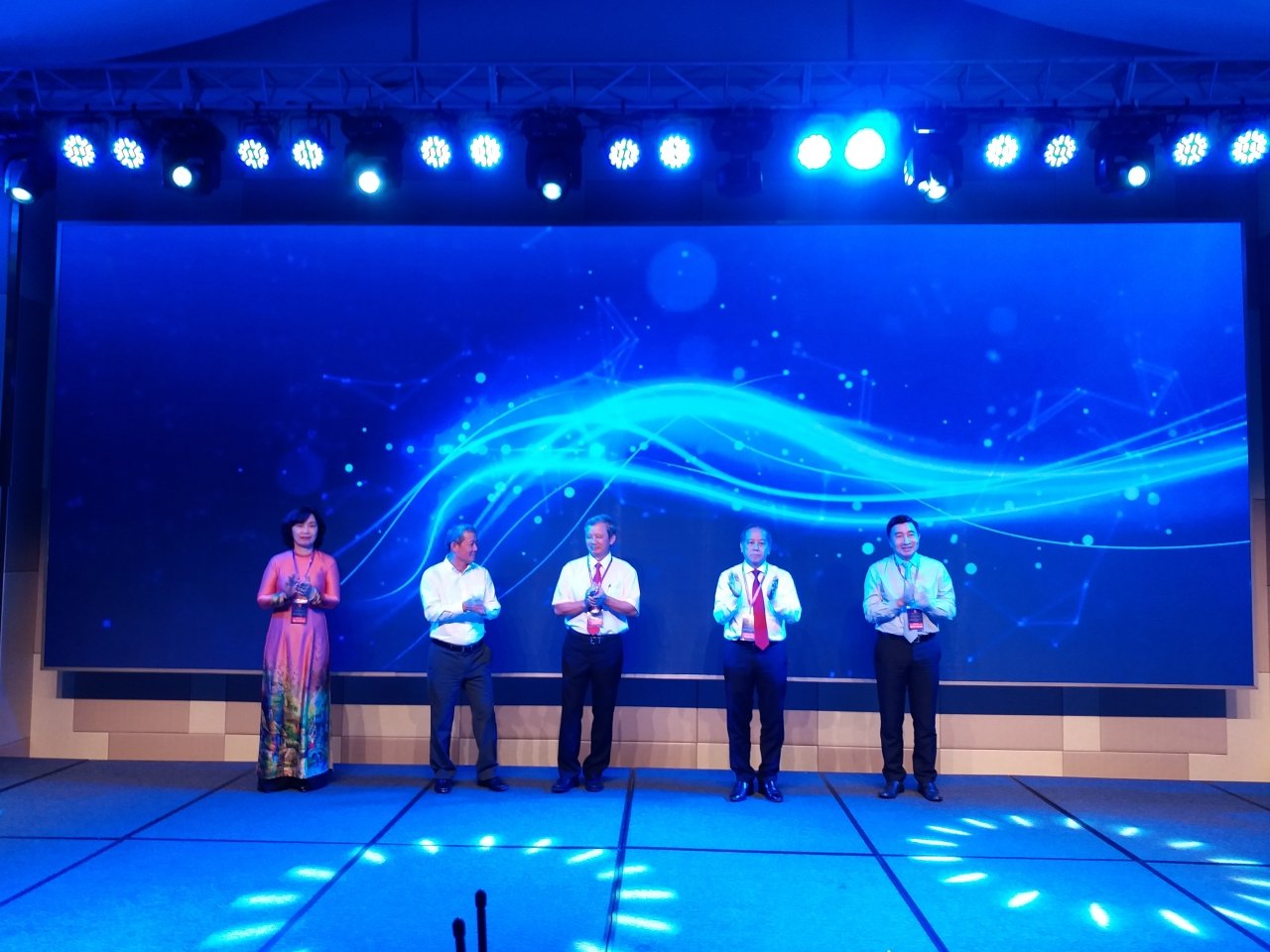 thua-thien-hue-ra-mat-trung-tam-giam-sat-dieu-hanh-do-thi-thong-minh
