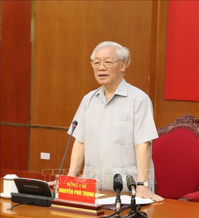 tong-bi-thu-6-thang-ky-luat-13-can-bo-cap-cao-dien-bo-chinh-tri-ban-bi-thu-quan-ly