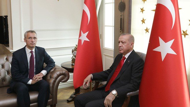 Xôi hỏng bỏng không, NATO sợ viễn cảnh Thổ Nhĩ Kỳ vừa có S-400 đã theo Nga bỏ liên minh? - Ảnh 1.