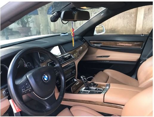 bmw-740li-sau-gan-10-nam-su-dung-co-gia-re-hon-300-trieu-dong-so-voi-toyota-camry-the-he-moi-nhat