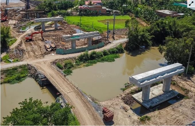 hien-trang-cao-toc-trung-luong-my-thuan-sau-10-nam-xay-dung