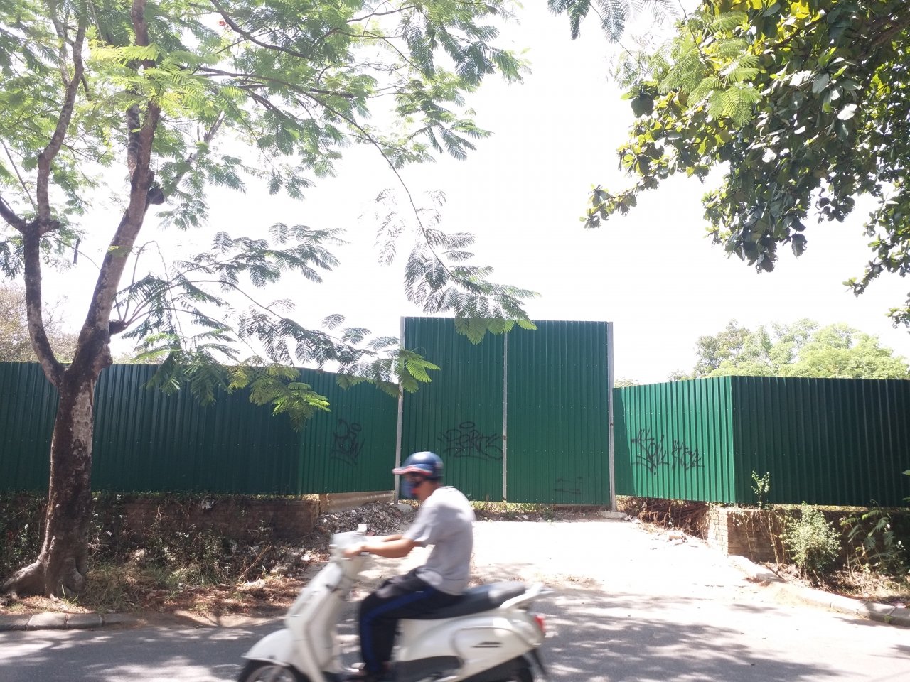can-canh-nhung-du-an-rua-bo-tren-dat-vang-o-hue
