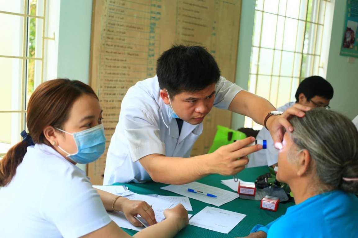 hoi-thay-thuoc-tre-thua-thien-hue-lam-theo-loi-bac-tinh-nguyen-vi-suc-khoe-cong-dong