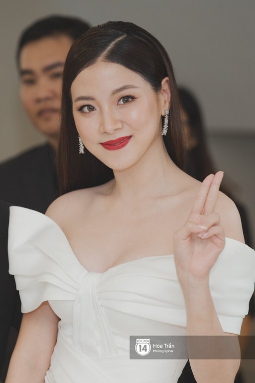 Baifern Chiếc lá bay đẹp không góc chết đọ sắc cùng mẹ bầu Lan Khuê và dàn mỹ nhân trong sự kiện tại Việt Nam - Ảnh 6.