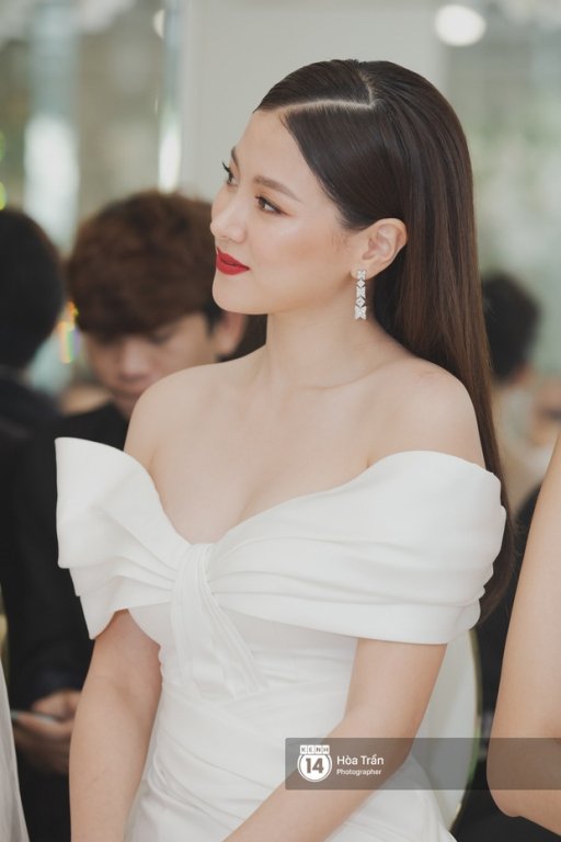 Baifern Chiếc lá bay đẹp không góc chết đọ sắc cùng mẹ bầu Lan Khuê và dàn mỹ nhân trong sự kiện tại Việt Nam - Ảnh 13.