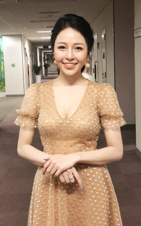 tram-anh-thay-ao-cho-facebook-bang-loat-anh-moi-toanh-sau-thoi-gian-bien-mat-ngu-y-muon-lam-lai-tu-dau