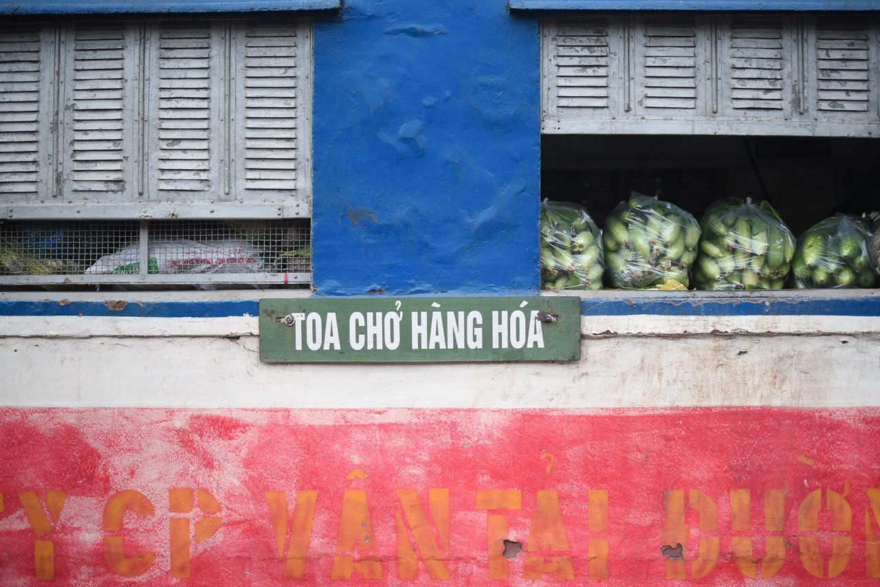 7 gio tren chuyen xe lua vang khach nhat ca nuoc hinh anh 10 