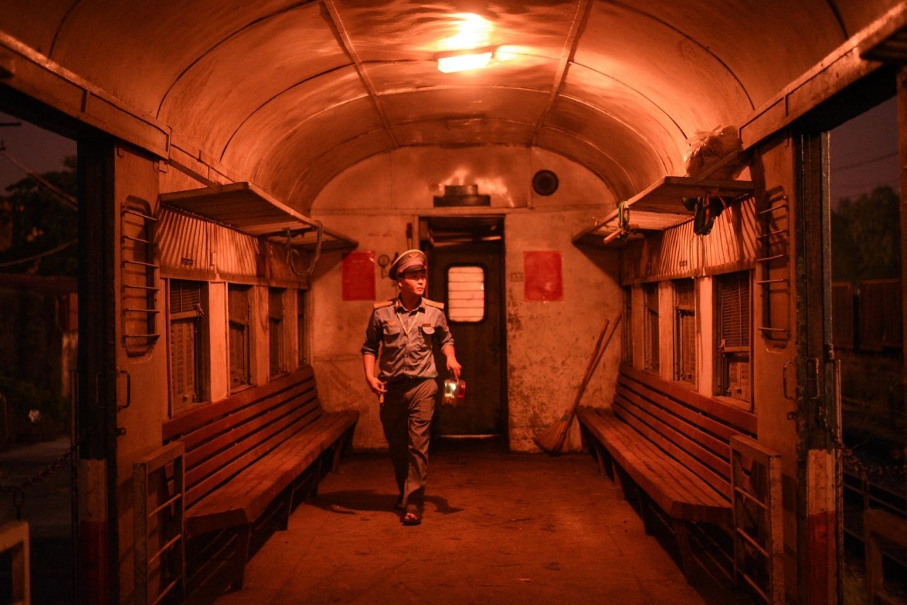 7 gio tren chuyen xe lua vang khach nhat ca nuoc hinh anh 32 