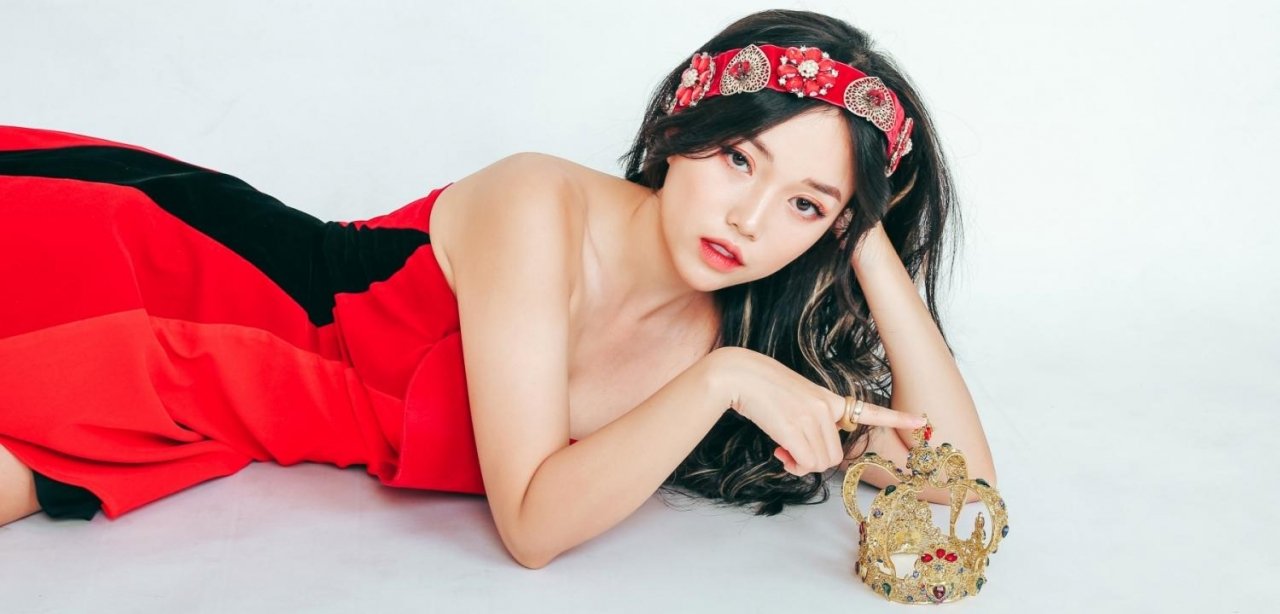 can-canh-nhan-sac-xinh-dep-cua-hot-streamer-linh-ngoc-dam