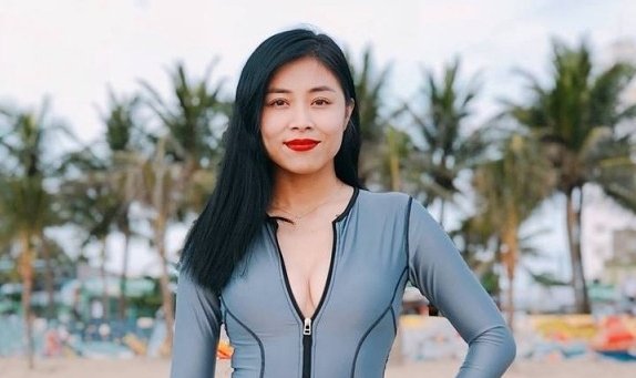 ngam-than-hinh-nong-bong-va-quyen-ru-cua-mc-hoang-linh-chung-toi-la-chien-sy