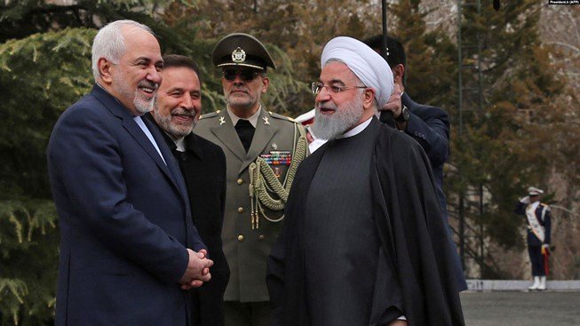 Iran nói Mỹ 'trẻ con' khi trừng phạt Ngoại trưởng Zarif