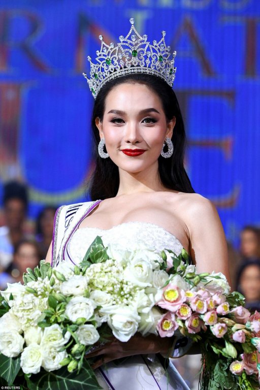 Hành trình dậy thì thành công của các mỹ nhân chuyển giới nổi tiếng nhất châu Á