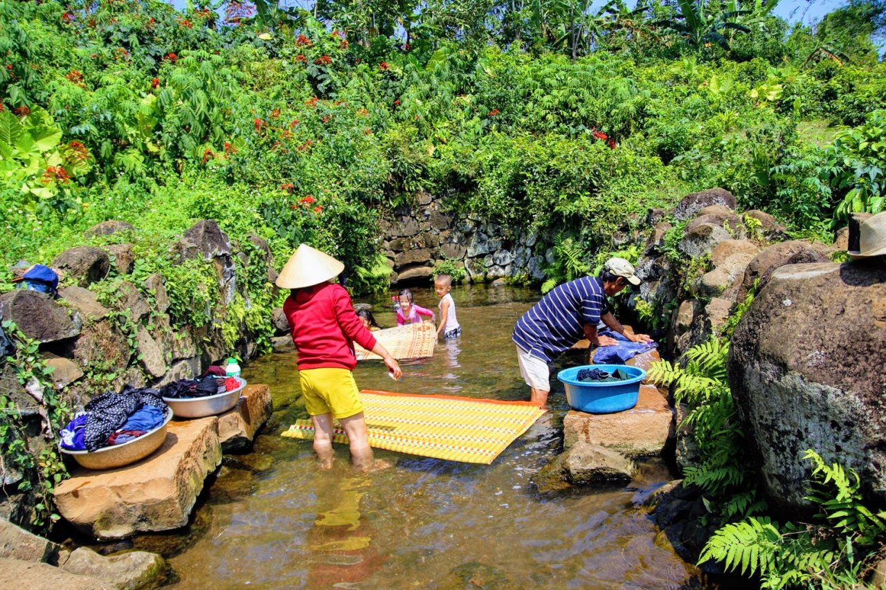 den-quang-tri-kham-pha-he-thong-gieng-co-nghin-nam-chua-bao-gio-can