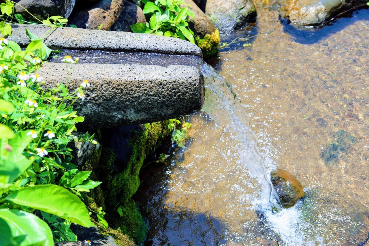 den-quang-tri-kham-pha-he-thong-gieng-co-nghin-nam-chua-bao-gio-can