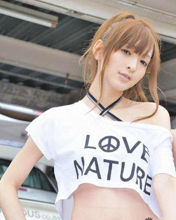 Hành trình dậy thì thành công của các mỹ nhân chuyển giới nổi tiếng nhất châu Á