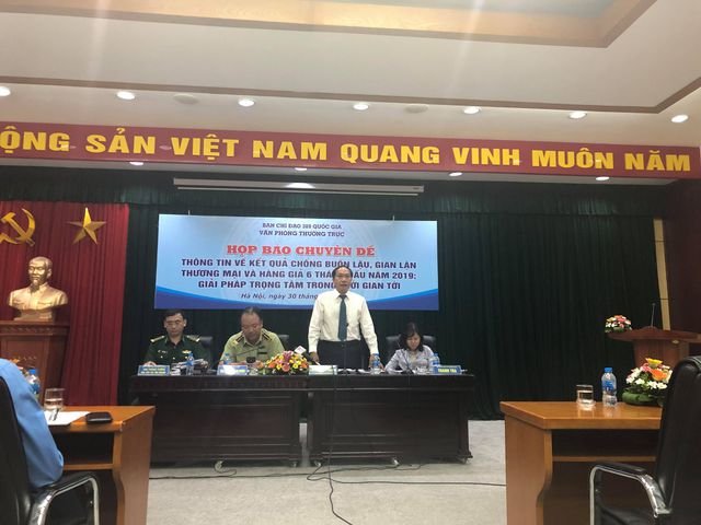 von-trung-quoc-do-bo-nha-thau-trung-quoc-ap-dao-vong-so-tuyen-cao-toc-bac-nam